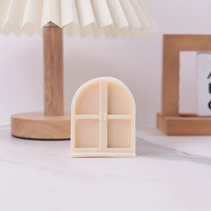 1000074831.jpg.jpg قالب شمعة على شكل باب كبير