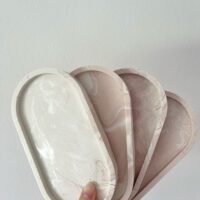 قالب كونكريت والريزين بيضوي الشكل