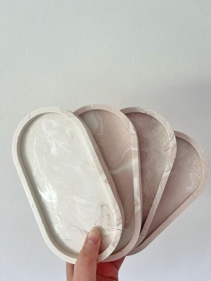 قالب كونكريت والريزين بيضوي الشكل