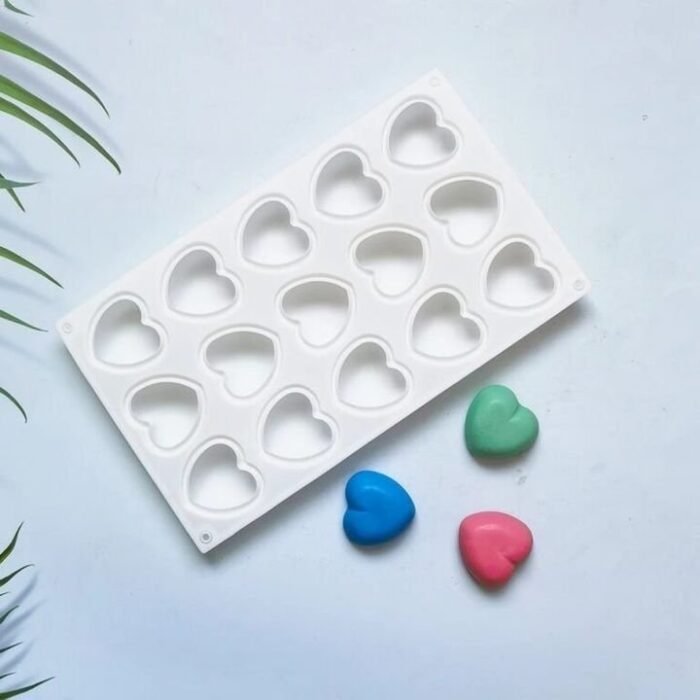 قالب قلوب صغيرة