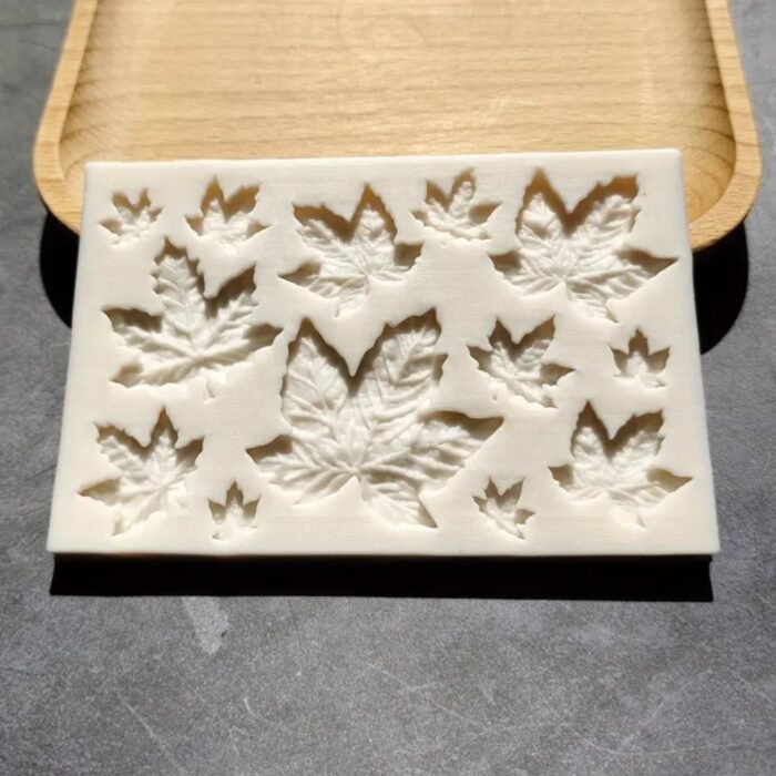 قالب أوراق الخريف